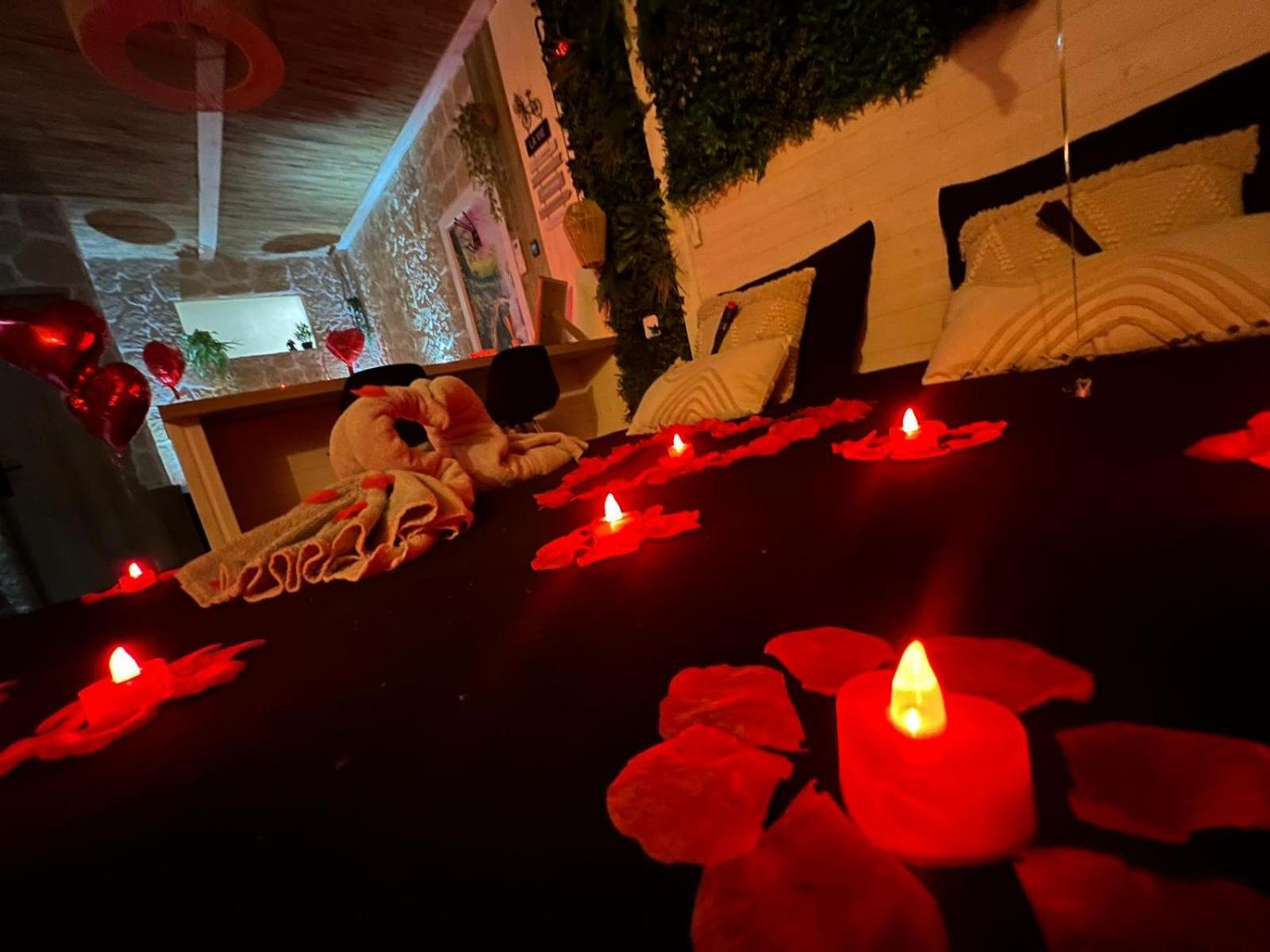 Les Spas De La Mer, Suite & Spa, Love Room, Plein Coeur Du Grau Ле-Гро-дю-Руа Экстерьер фото