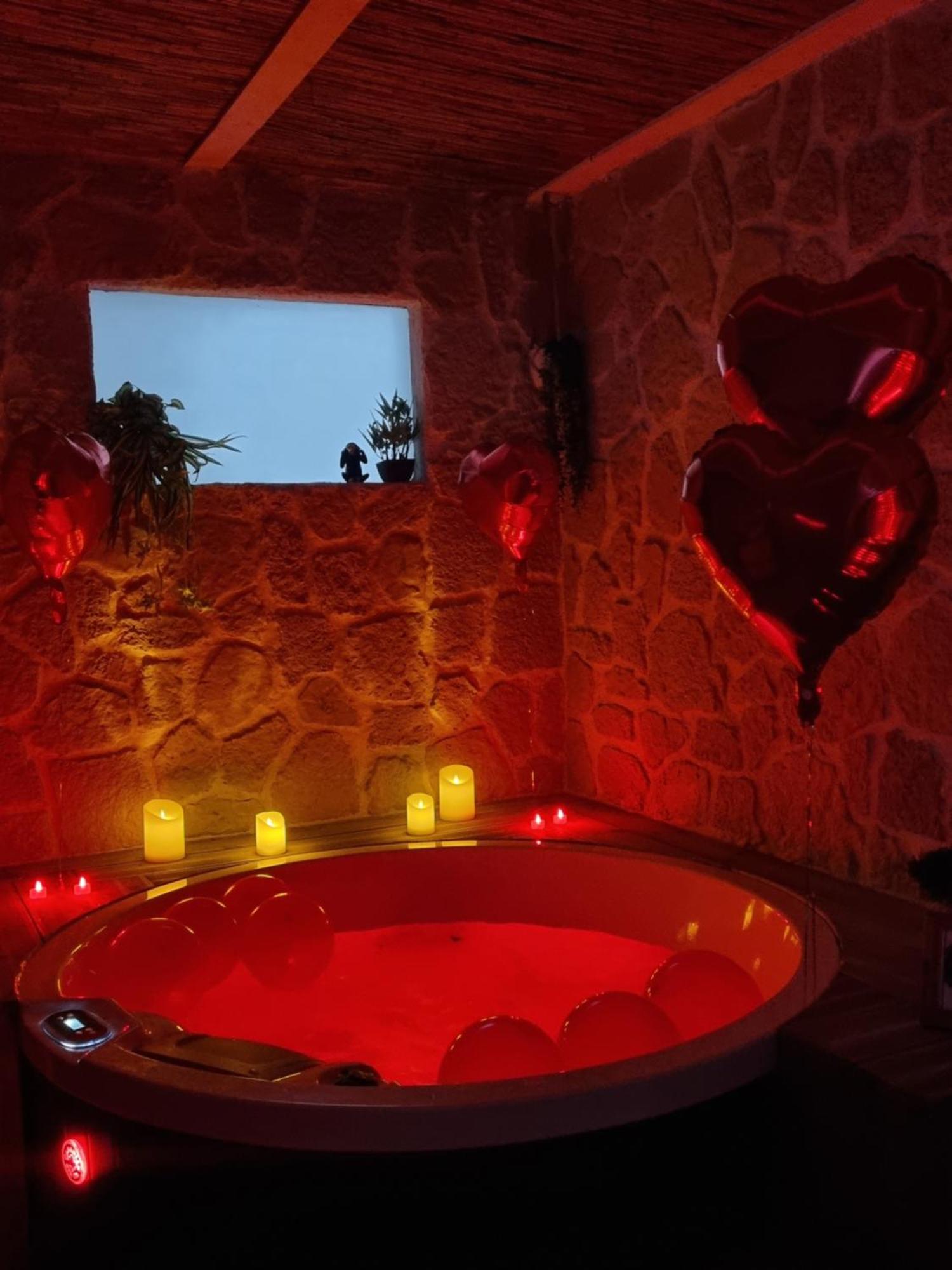 Les Spas De La Mer, Suite & Spa, Love Room, Plein Coeur Du Grau Ле-Гро-дю-Руа Экстерьер фото