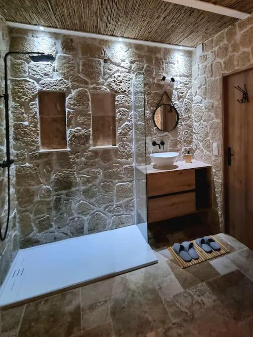 Les Spas De La Mer, Suite & Spa, Love Room, Plein Coeur Du Grau Ле-Гро-дю-Руа Экстерьер фото